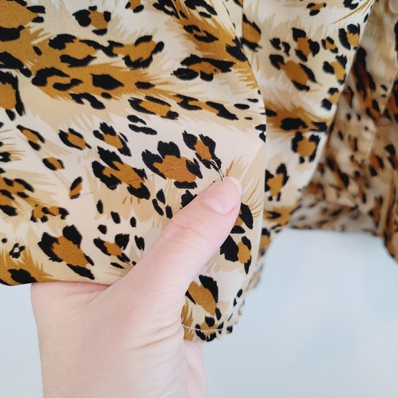 💕 Club Z Collection Cheetah Animal Print Top Size 2X - Picture 12 of 16